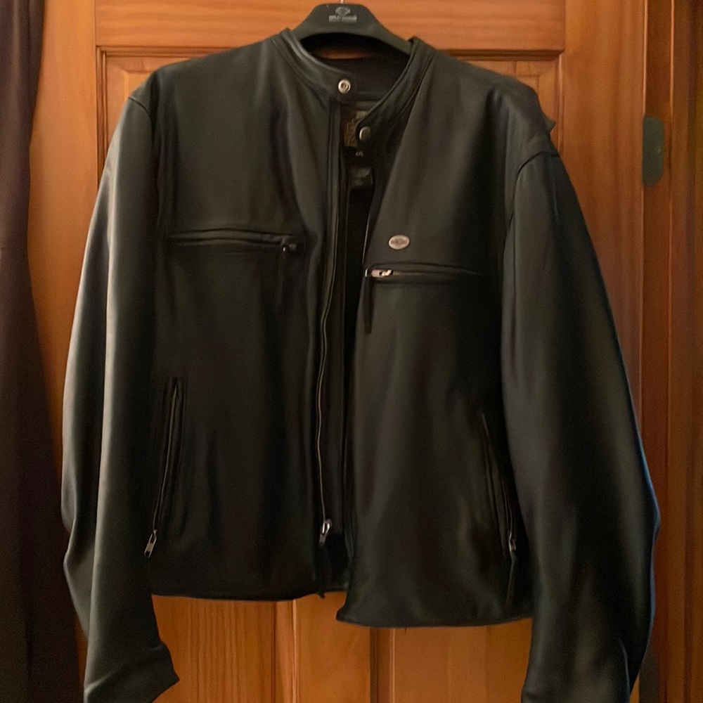 Vintage Harley Davidson leather riding jacket